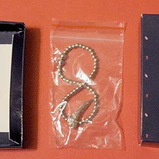 Geek Gear Exclusive- Boxed Feather Charm bracelet with stretchy cord-BRAND NEW in packaging