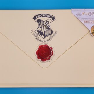 Geek Gear Exclusive-Hogwarts Acceptance Letter Replica Magnetic A5 Notebook- NEW-  in original packaging